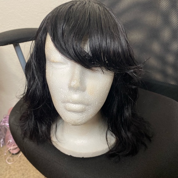 Motown Tress Wig. - Picture 2 of 6
